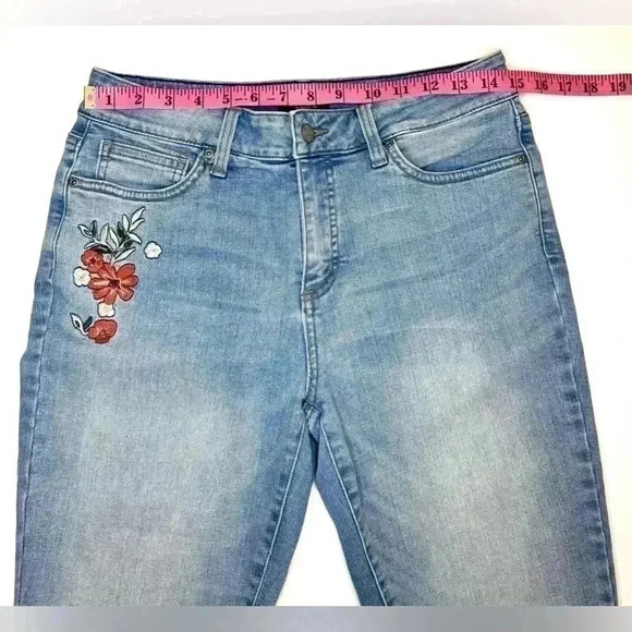 NYDJ Los Angeles Womens Alina Ankle Size 8  Lift Tuck Technology - Picture 4 of 8